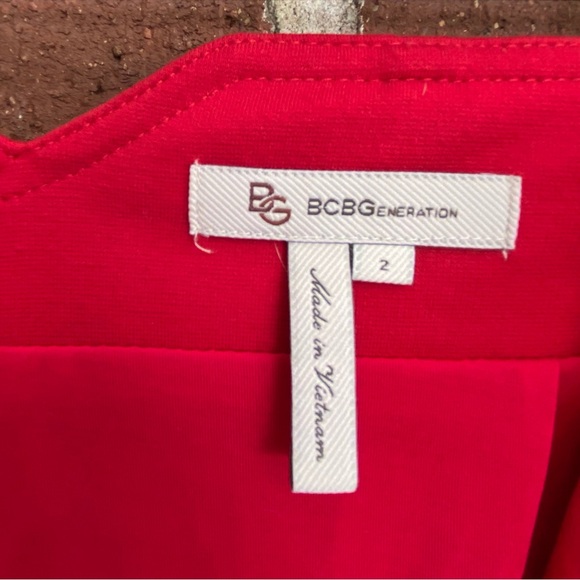 BCBGeneration Red Zip Front Bodycon Mini Skirt - Picture 2 of 12